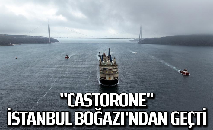 ''Castorone'' İstanbul Boğazı'ndan geçti